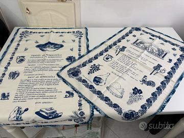 Set 2 splendide tovagliette nuove bordi uncinetto