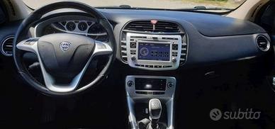 Lancia Delta climatronic,tastiere,specchi