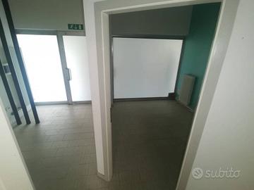 Locale commerciale in zona tranquilla
