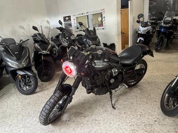 Triumph Thunderbird 900