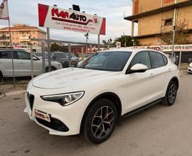 Alfa Romeo Stelvio 2.2 Turbodiesel 210 CV AT8 Q4 E