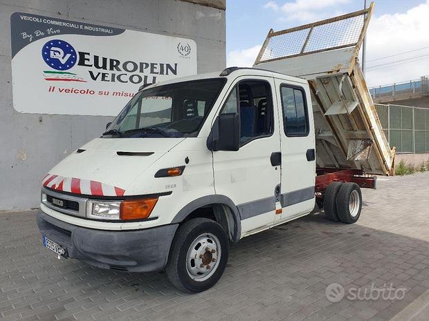 IVECO Daily 35 doppia cabina ribaltabile