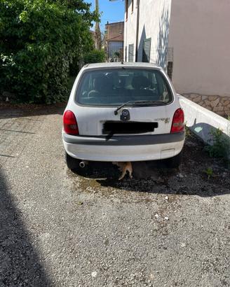Autovettura Opel Corsa