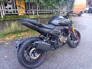 KL DUEL 125cc NERA OPACA MOT.A LIQUIDO