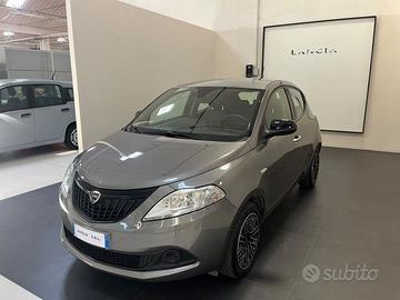 Lancia Ypsilon 1.0 FireFly 70cv Hybrid Silver...