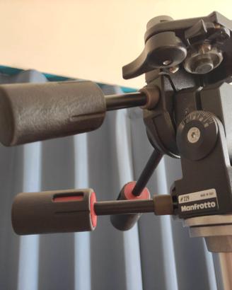 Cavalletto Manfrotto con testa e attacco rapido 