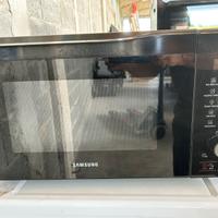 Samsung Forno a Microonde combinato MC32K7055CT