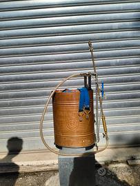 Pompa irroratrice in rame Vintage Volpi Bottoli 