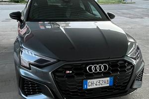 Audi S3 Sport attitude 8y 310 Cv
