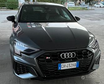 Audi S3 Sport attitude 8y 310 Cv
