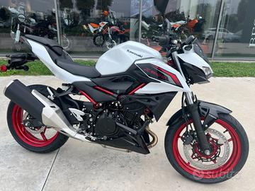 KAWASAKI Z 500 SE 2026