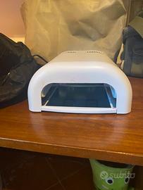 Lampada UV per le unghie