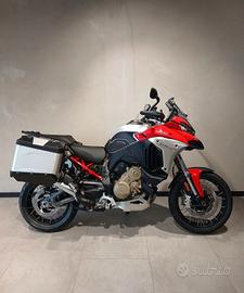 Ducati Multistrada V4 RALLY TRAVEL AND RADAR