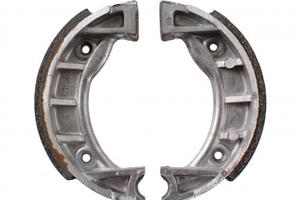 Coppia ceppi freno AZ154 105 x 20 mozzi Grimeca