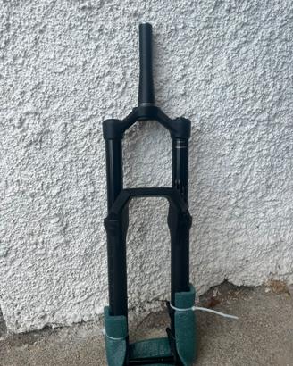 Forcella Rockshox 170mm Domain 2026