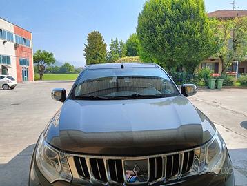 Mitsubishi l200 (2015-2019) - 2015