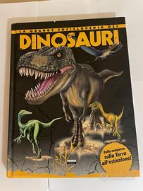 Libro "La Grande Enciclopedia dei Dinosauri"