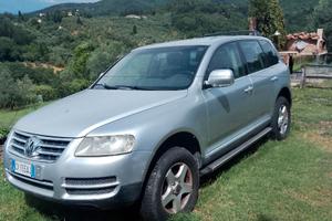 VOLKSWAGEN Touareg 2.5 R5 TDI