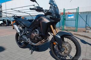 Honda Africa twin  1000 Manuale