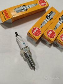 Kit 4 candele accensione NGK. MR8E-9