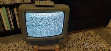 Televisore MIvar 14 pollici per retrogame