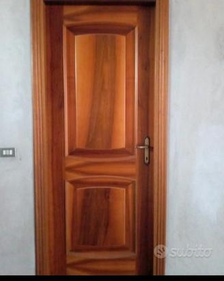 porta da interno in noce 