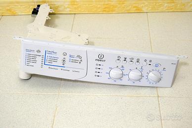 Pannello Frontale Scheda Vaschetta Indesit WIL 126