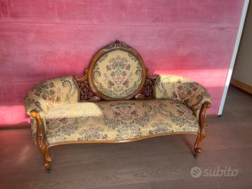 Salottino ottocentesco stile Luigi Filippo