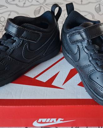 Nike bimbo nuove numero 22