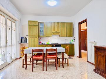 4 LOCALI A L'AQUILA