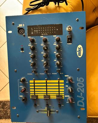 Mixer MKC mod. DJ 205