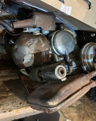 Blocco motore vespa Vna1