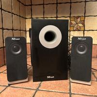 Subwoofer con 2 casse