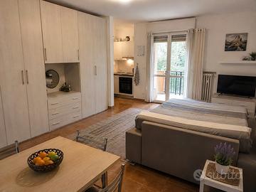 Monolocale con balcone a Desio - Libero subito
