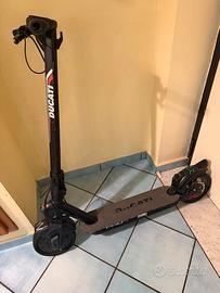 Monopattino Elettrico Ducati Pro II PLUS