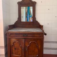 Toletta antica in legno