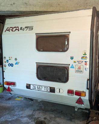 Roulotte Arca 475