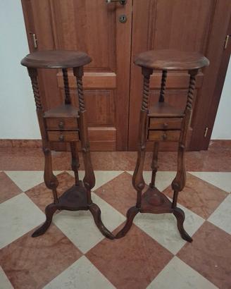 coppia di porta vasi 