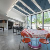 ATTICO RISTRUTTURATO IN PIENO CENTRO AL PAESE