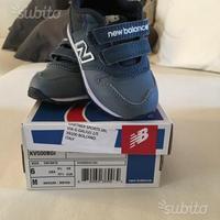 New balance blu baby taglia 22,5