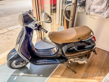 Piaggio Vespa 125 LX - 2008