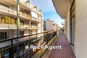 Appartamento di 131 m² con 4 locali e box auto a C