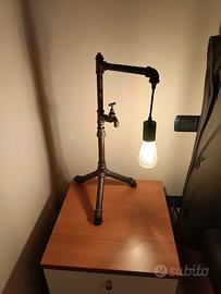 Lampada in stile industriale