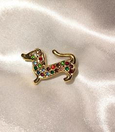 Spilla vintage con pietre dure colorate