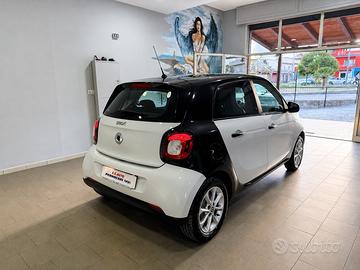 Smart ForFour 70 1.0 Prime