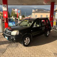 Nissan X-Trail 2.2 4X4 UNI PRO PROMO
