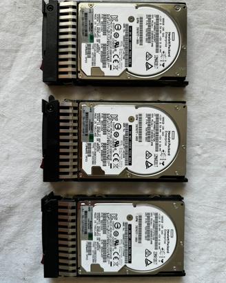 HDD SAS usati, 10k, compresi di caddy