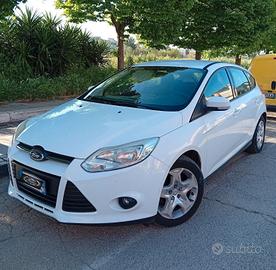Ford Focus 1.6 120 CV GPL