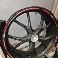 cerchio post. Ducati Hypermotard 1100 07-10