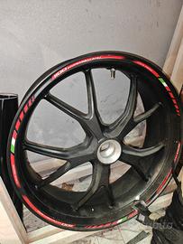 cerchio post. Ducati Hypermotard 1100 07-10